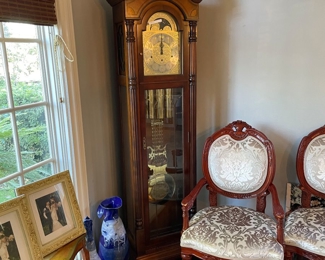 Grand father clock. Made in Germany. I’m wonderful condition. Works great!