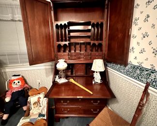 Secretary Open Detail 