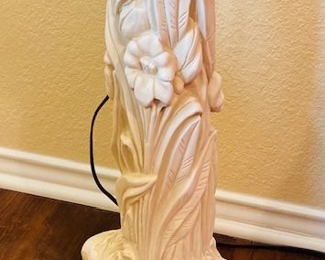 MCM Vintage Pedestal Base.