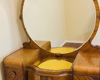 Antique Art Deco Vanity w/Large Mirror and Inlaid Top Mirror.