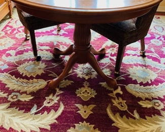 42" Round Wood Dining Table w/4 Chairs.