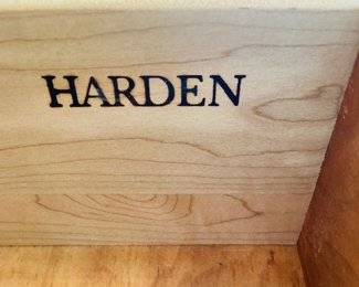 Harden Furniture Credenza/Buffet. W 68" x H 34" x D 18" Exceptional Condition.