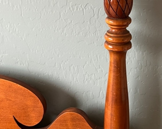 Vintage Pine Cone Finial Twin Bed 
