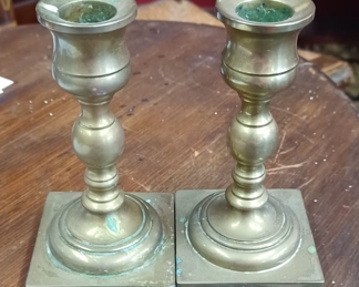 fuquayauctioncompany.hibid.com