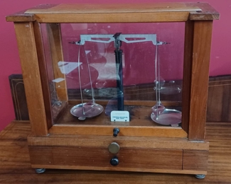 fuquayauctioncompany.hibid.com