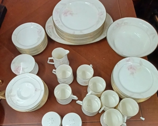 fuquayauctioncompany.hibid.com