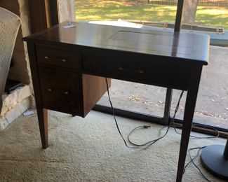 Sewing machine table