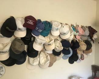 Vintage golf hats from all over the country