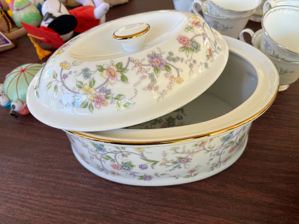 “Flash Estate Sale 1 Day Only SnapOn... starts on 8/26/2023