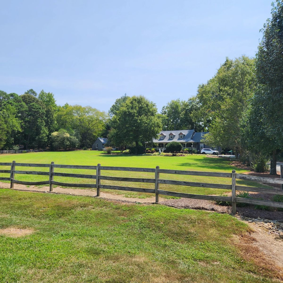 3 bedroom 2 bath on 2.7 acres! Home is coming up for sale!