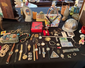 MISCELLANEOUS JEWELRY AND WATCHES