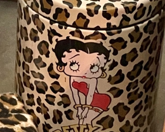 Betty Boop Leopard Trash Can