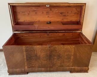 Lane Cedar Chest