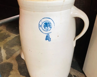 Antique Louisville pottery blue Indian head 4 gallon churn