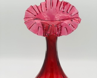 Fenton cranberry optic swirl jack in the pulpit vase