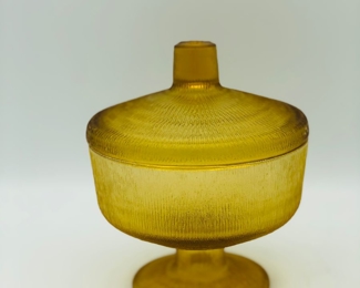 Textured amber compote 