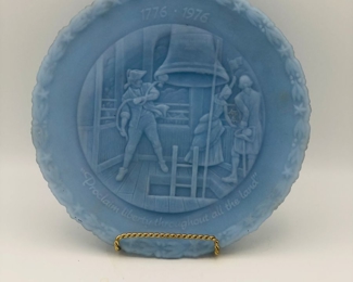 Fenton 1976 blue bicentennial plate #4 proclaim liberty