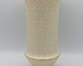 Lenox autumn leaf vase 
