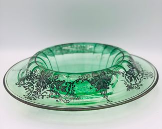 Uranium centerpiece bowl 