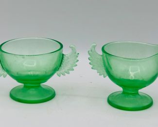 MCM uranium cream/sugar