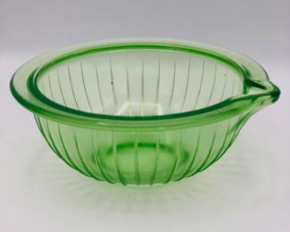 Uranium ribbed batter bowl