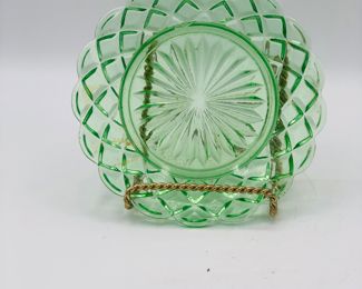 Uranium trellis plate 