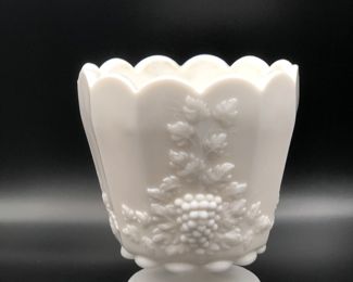 Westmoreland paneled grape jardiniere