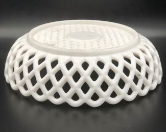 Westmoreland milk glass lattice edge bowl