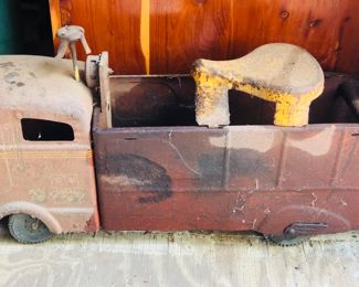 1940’s Marx sit n ride fire truck