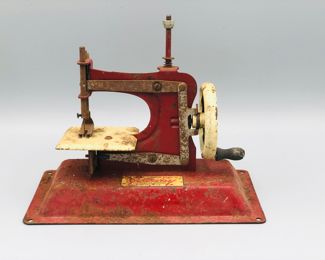 Gateway junior model 1950’s toy sewing machine 