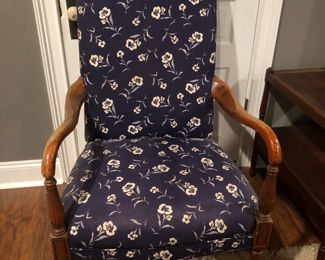 1920’s throne chair