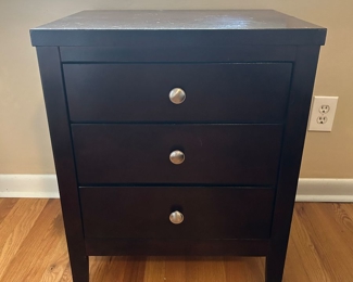 #25 Bedside table w/3 drawers 22x17x27 $45