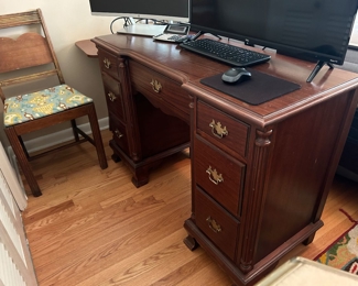 #37 Desk 45x18x30  $25