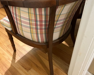 #43 set of 2 side chairs $40