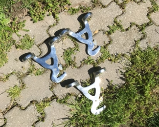 Butcher s Rack brackets