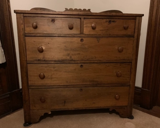 Pine bureau 5 drawers