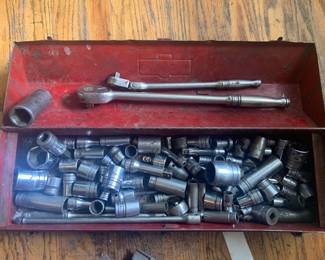 Over 100 snap on sockets selling as a LOT - high value! Snap-on!! 