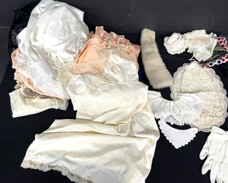 456 Vtg Womens Lingerie Clothing