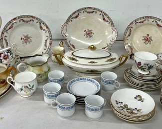 600 Vtg Dishes