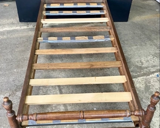 764 Vintage Twin Bed