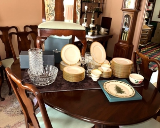 Lovely Dining Room Table 