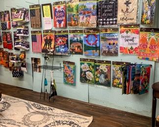 Garden Flags, Bunting, Accessories