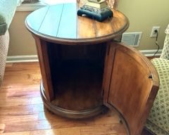 Tommy Bahama Drum side table 