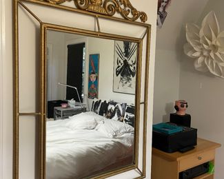 Birds feet are painted in silver leaf.