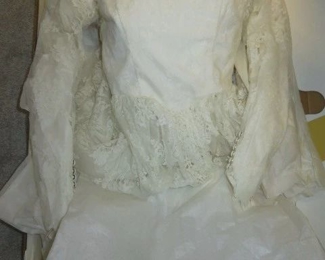 Vintage Wedding Dress Size 0-2