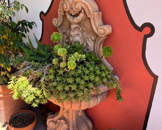 Fountain/planter