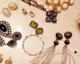 vintage costume jewelry