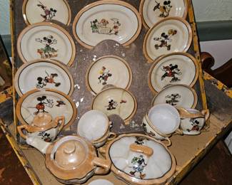 Vintage Glazed Porcelain Mickey Mouse Tea Set!