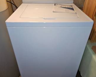 Maytag Oversized Capacity Washer W18!
