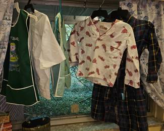 Vintage Kid's Clothing!